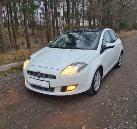 Fiat Bravo cena 17300 przebieg: 203000, rok produkcji 2010 z Legnica małe 497